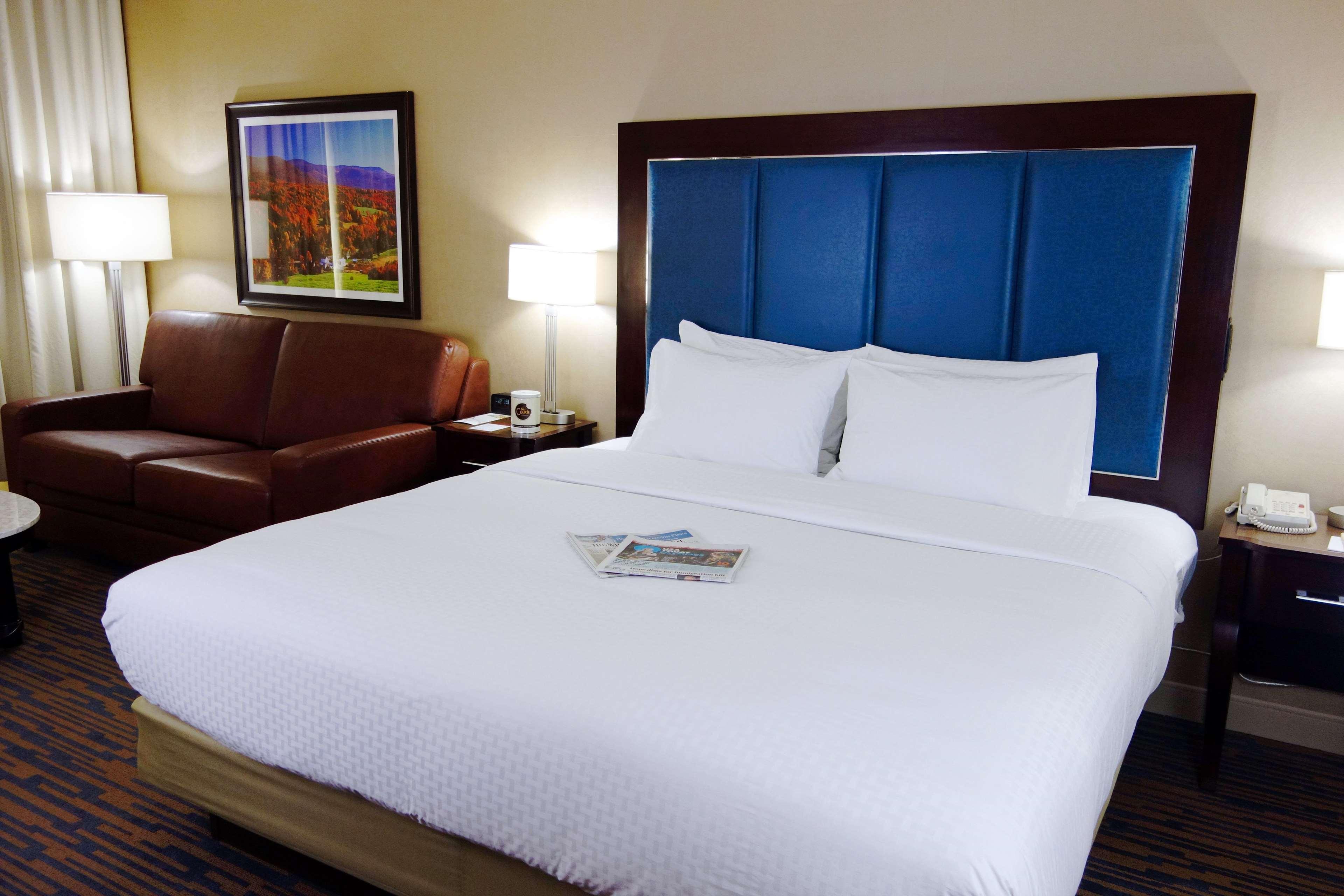 Doubletree By Hilton, Leominster Hotell Eksteriør bilde