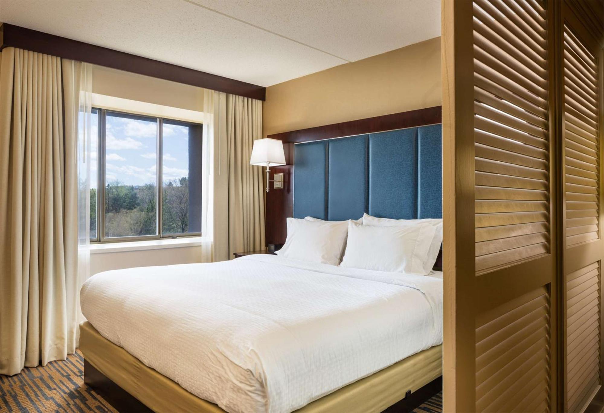 Doubletree By Hilton, Leominster Hotell Eksteriør bilde