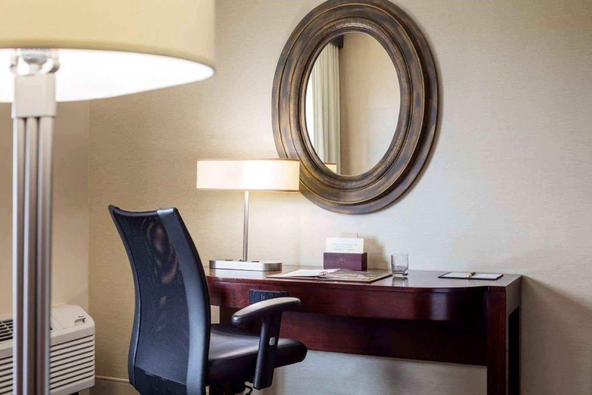Doubletree By Hilton, Leominster Hotell Eksteriør bilde